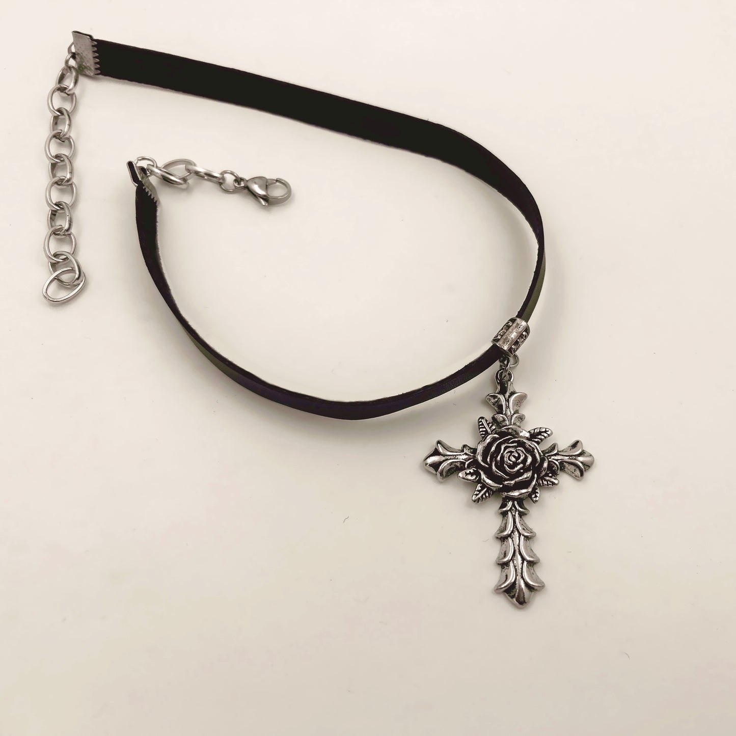 Gothic Rose Cross Collar Necklace