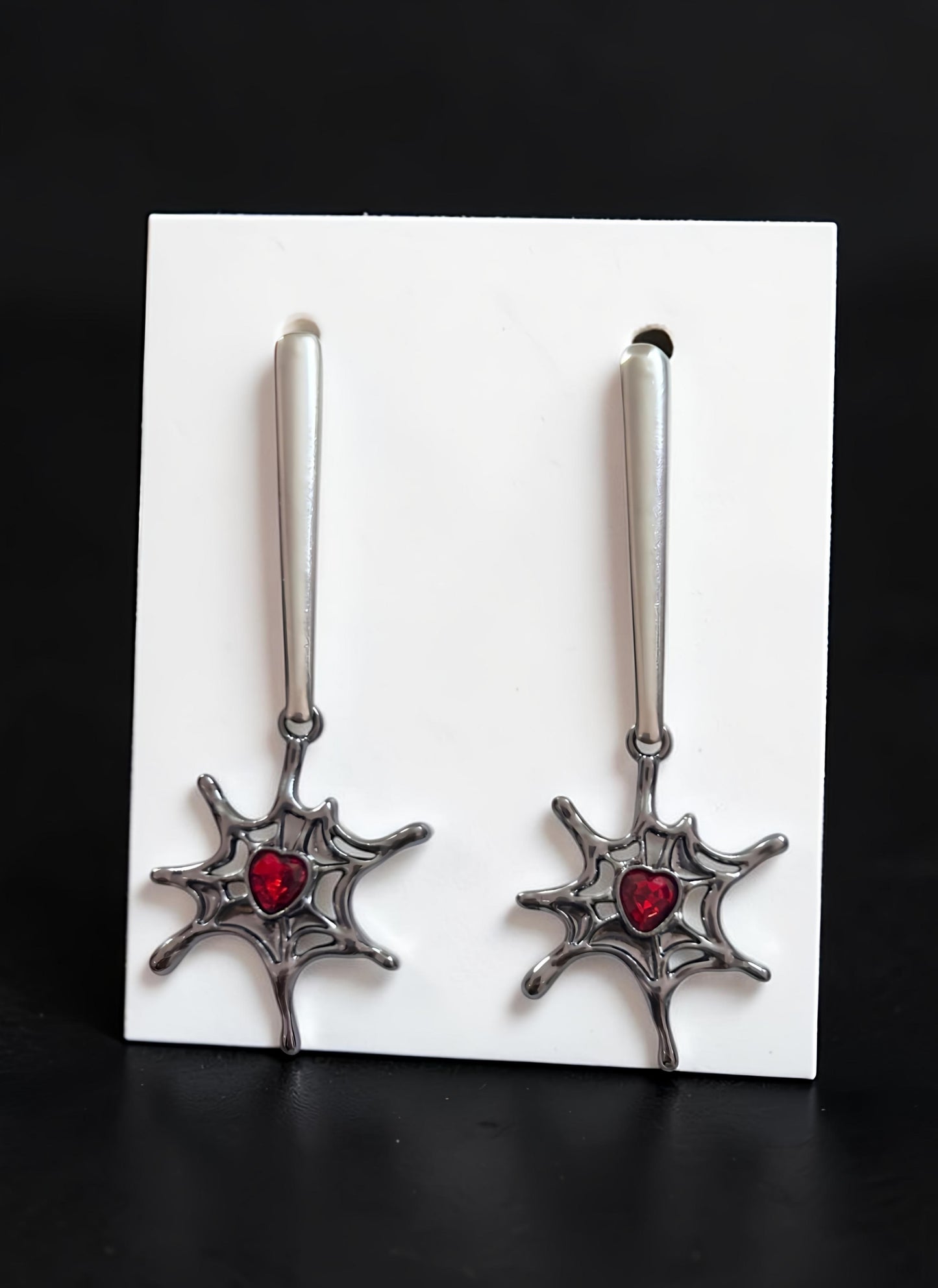 Widow's Kiss Spider Jewellery Set