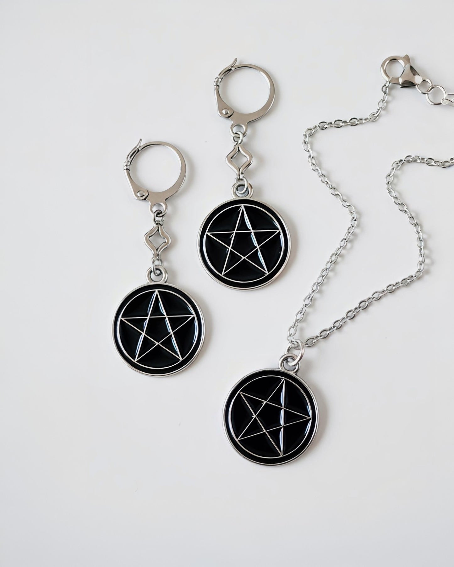 Witch's Charm Pentagram Jewelry Set