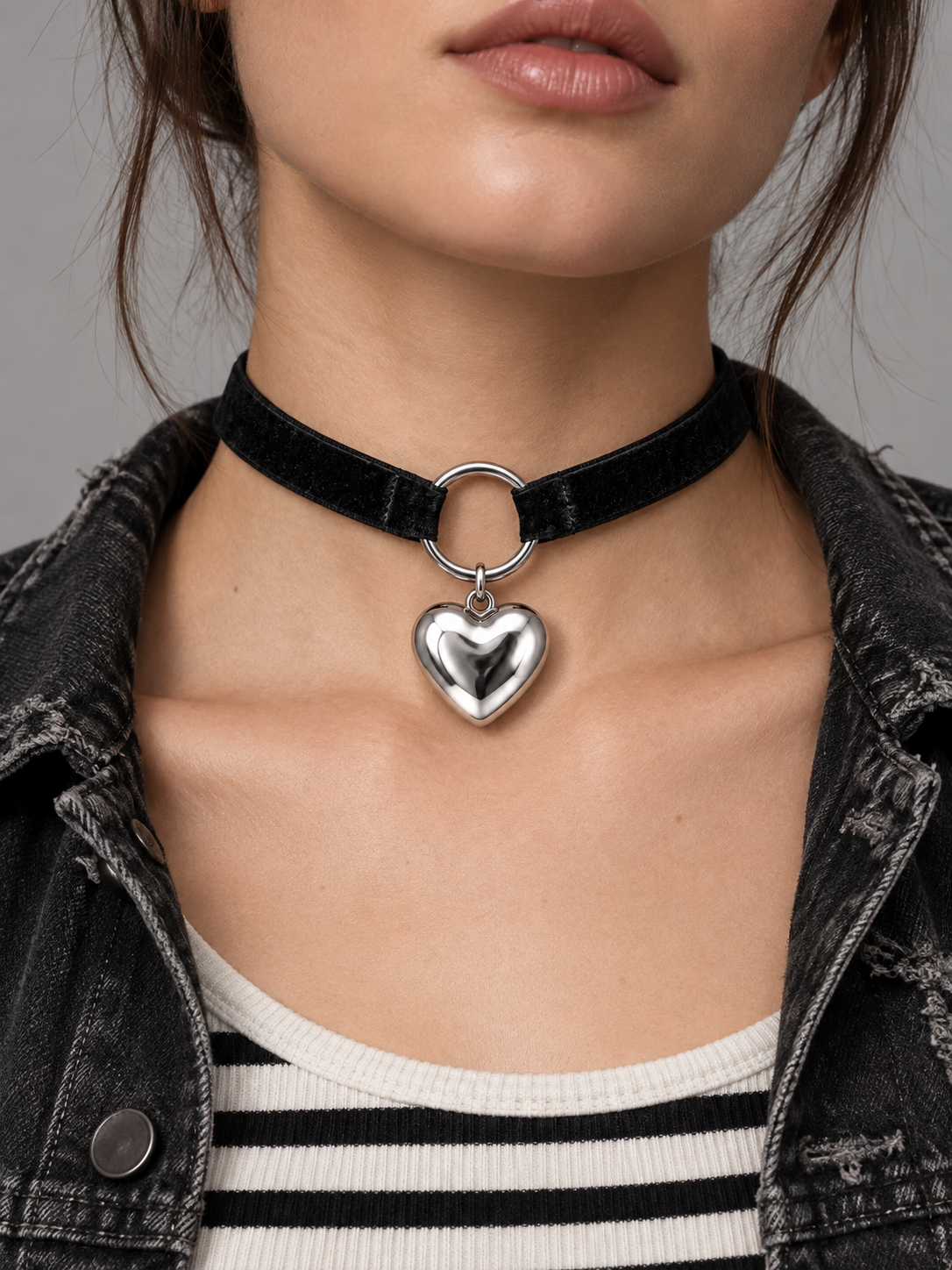 Noir Velvet Heart Choker Necklace