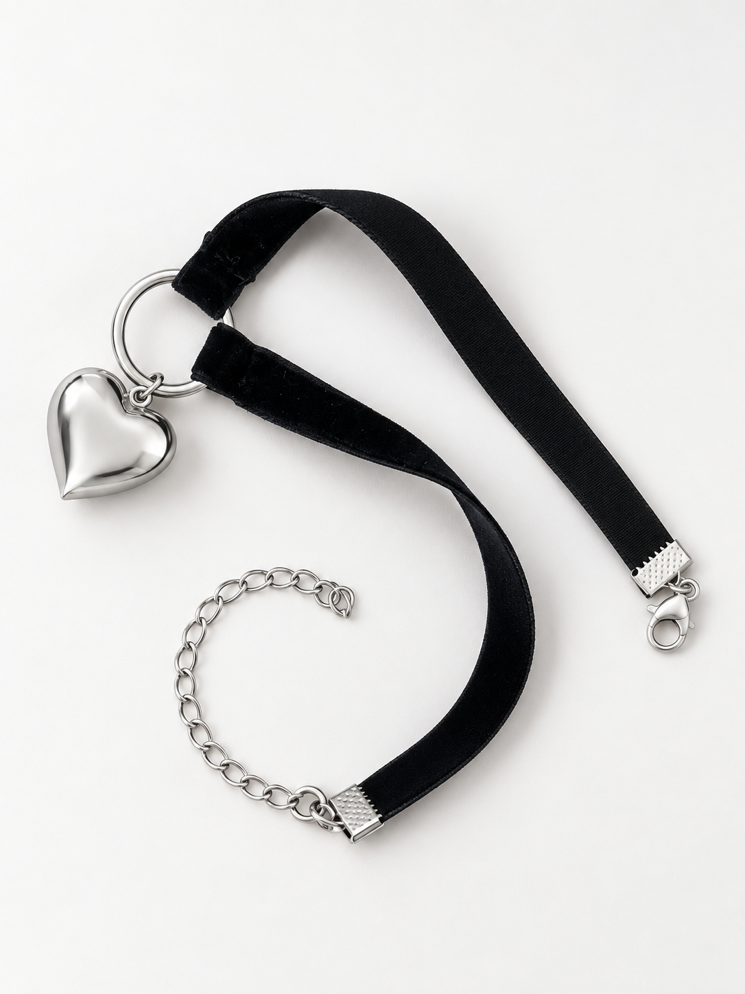 Noir Velvet Heart Choker Necklace