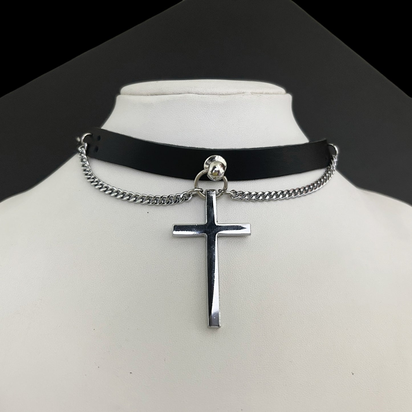 Saint N' Sinner Cross Collar